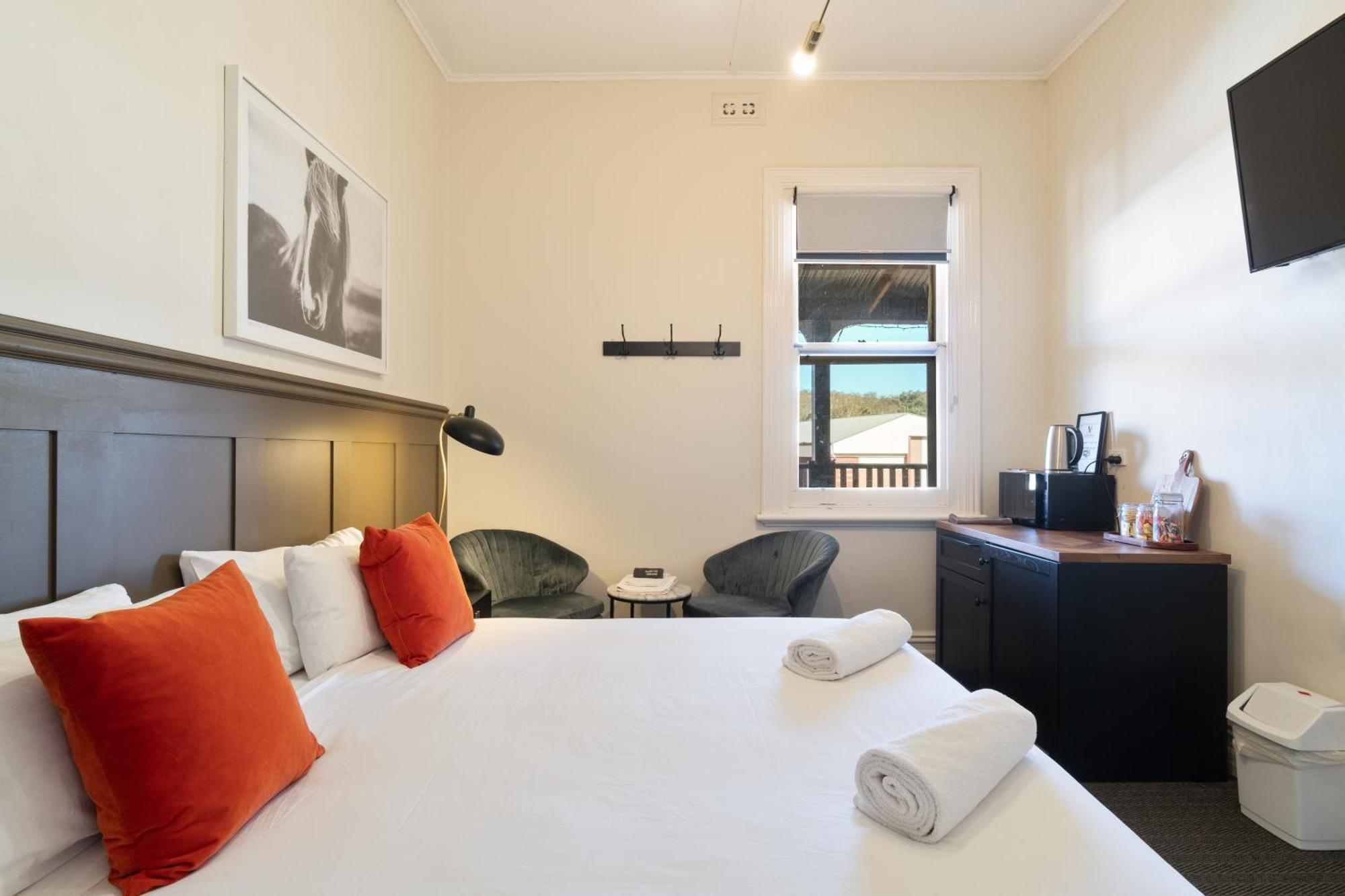 Victoria Hotel Toodyay ภายนอก รูปภาพ